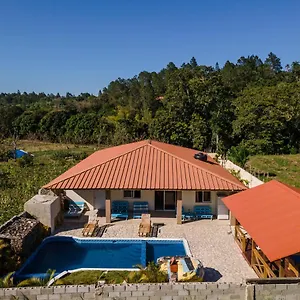 Villa Sunflower Village Girasoles, Jarabacoa